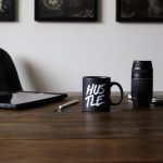 Photo Newsroom hustle